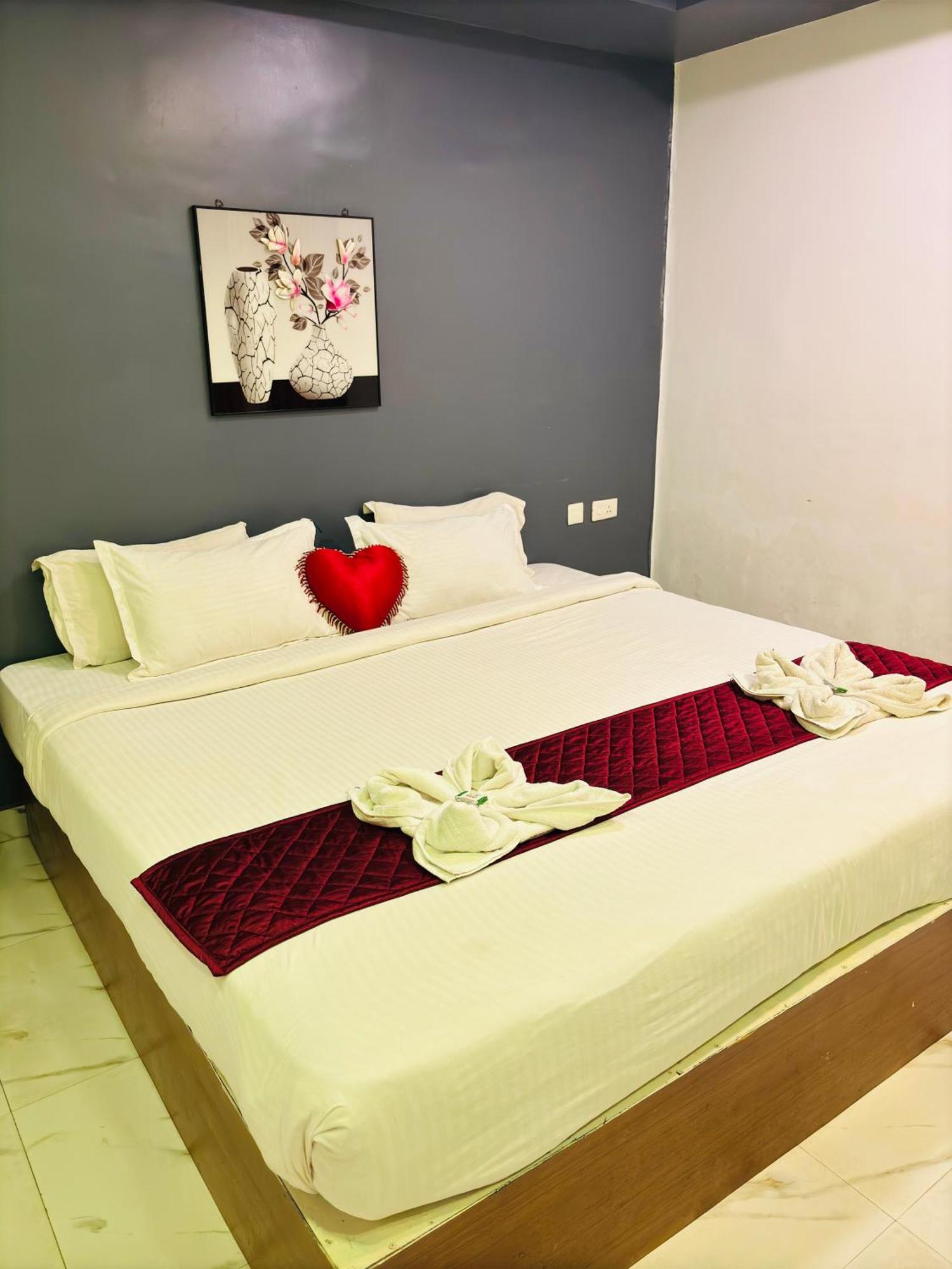 The Elite Beachview Pondicherry Exterior foto