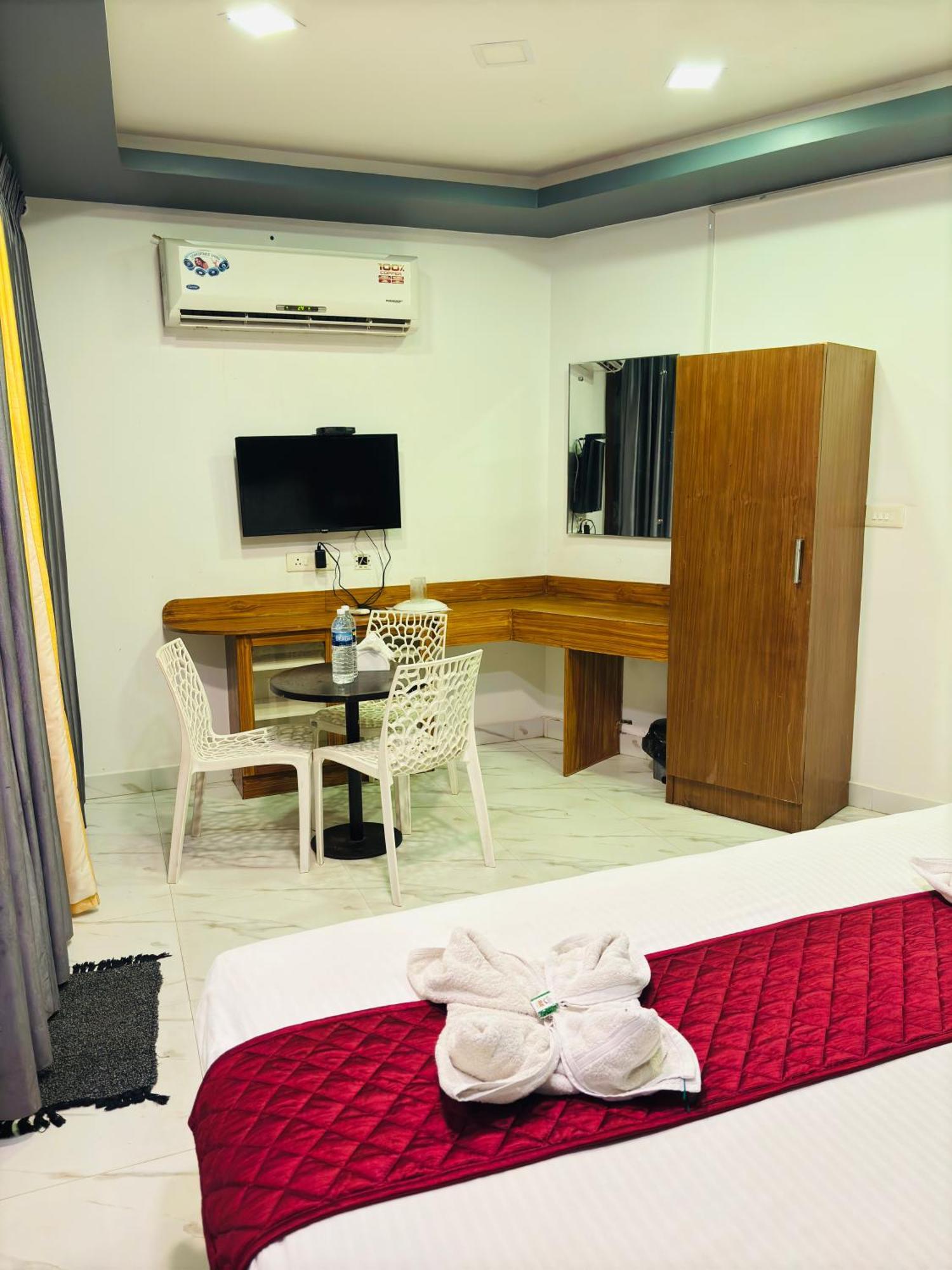 The Elite Beachview Pondicherry Exterior foto