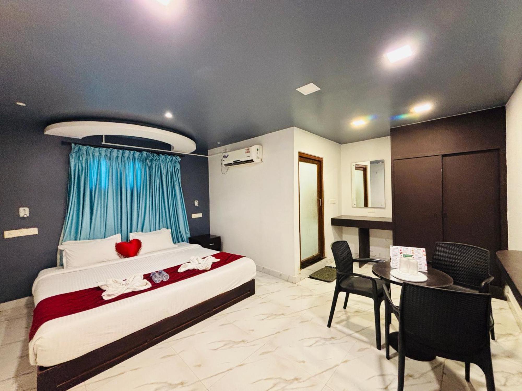 The Elite Beachview Pondicherry Exterior foto