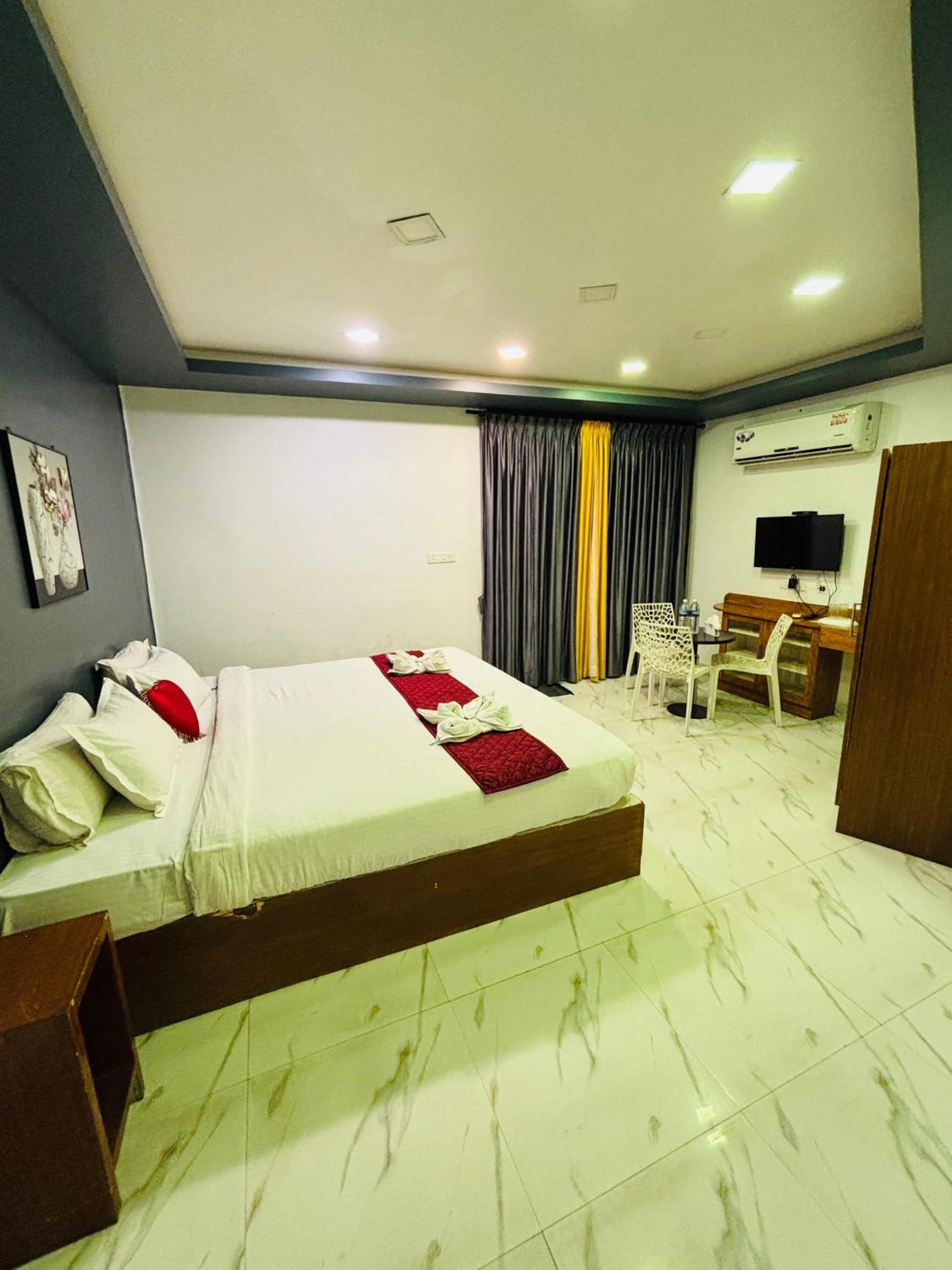The Elite Beachview Pondicherry Exterior foto